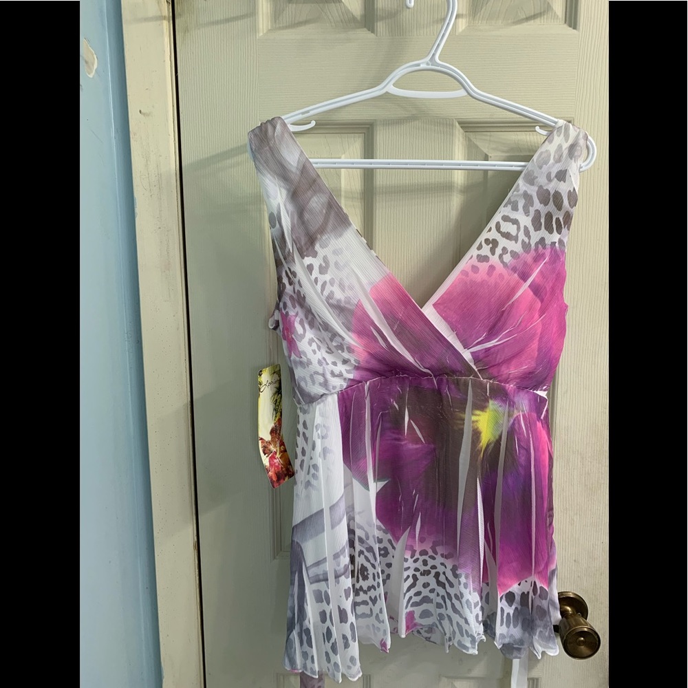 Lapis sleeveless top White/Pink/Grey - Medium Size